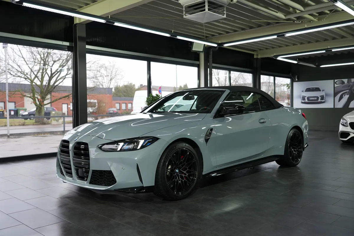 BMW M4 Competition Cabrio xDrive - Image 1