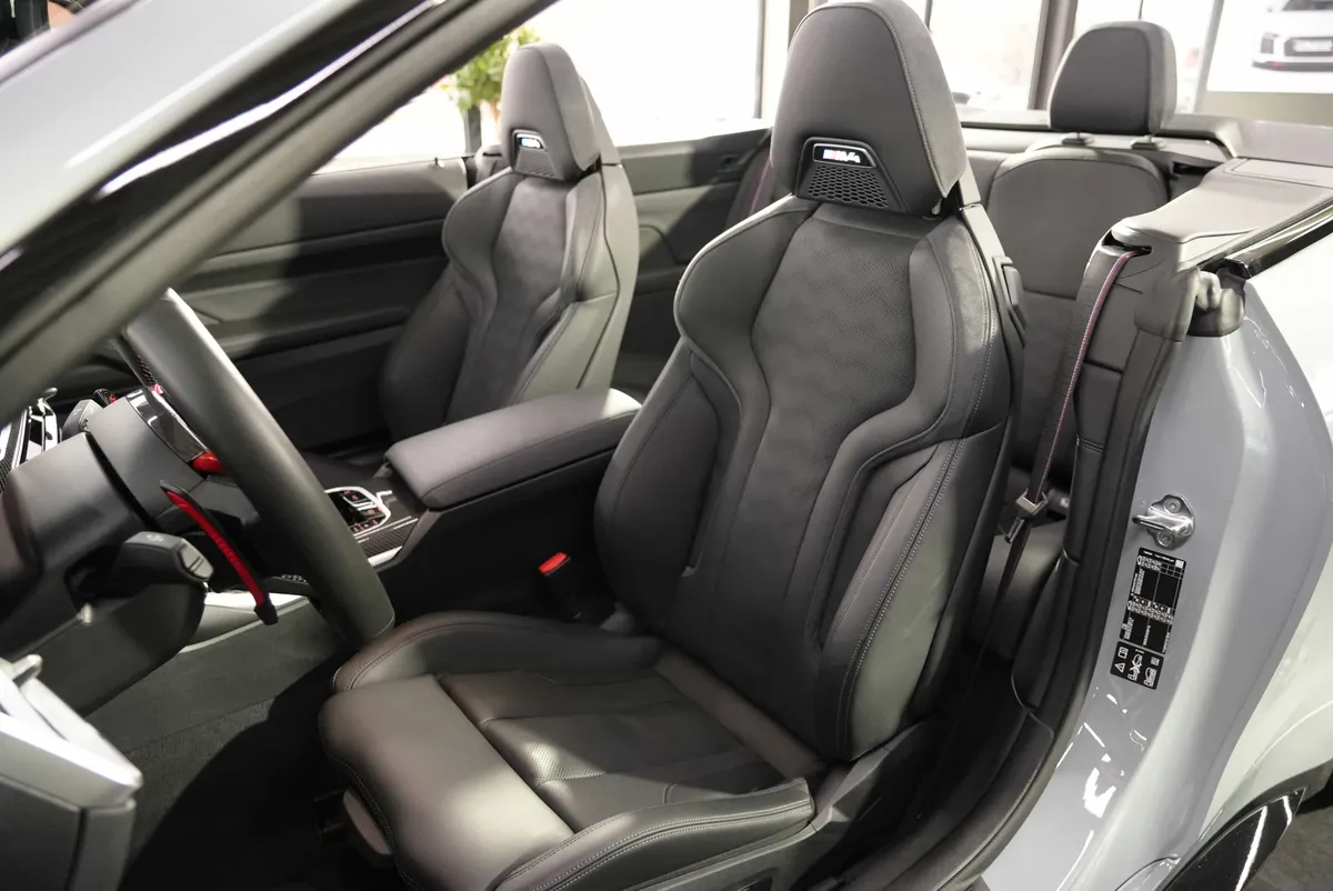 BMW M4 Competition Cabrio xDrive - Image 11