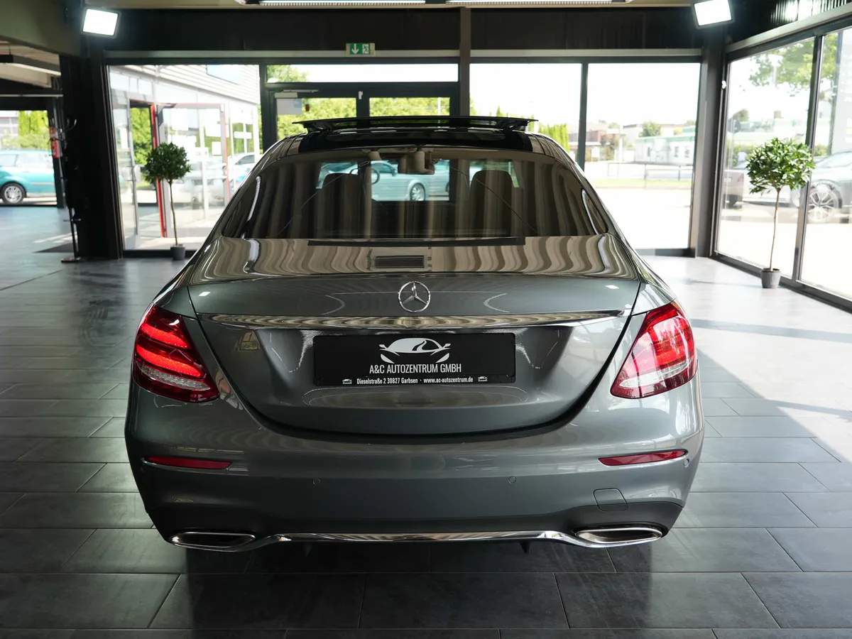 Mercedes-Benz E 350 AMG Line - Image 4