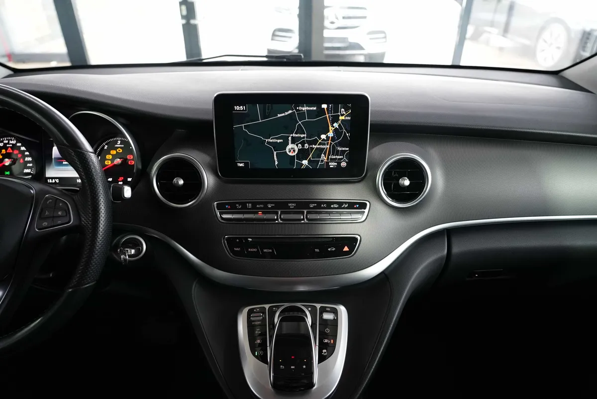 Mercedes-Benz V 220d Avantgarde Edition 4MATIC lang - Image 22