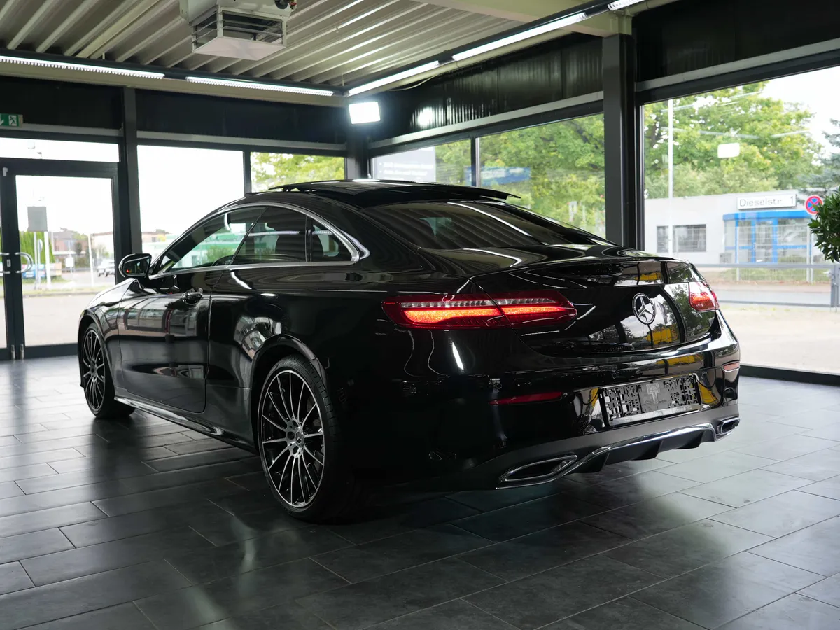 Mercedes-Benz E 400 d Coupé 4Matic AMG Line - Image 3