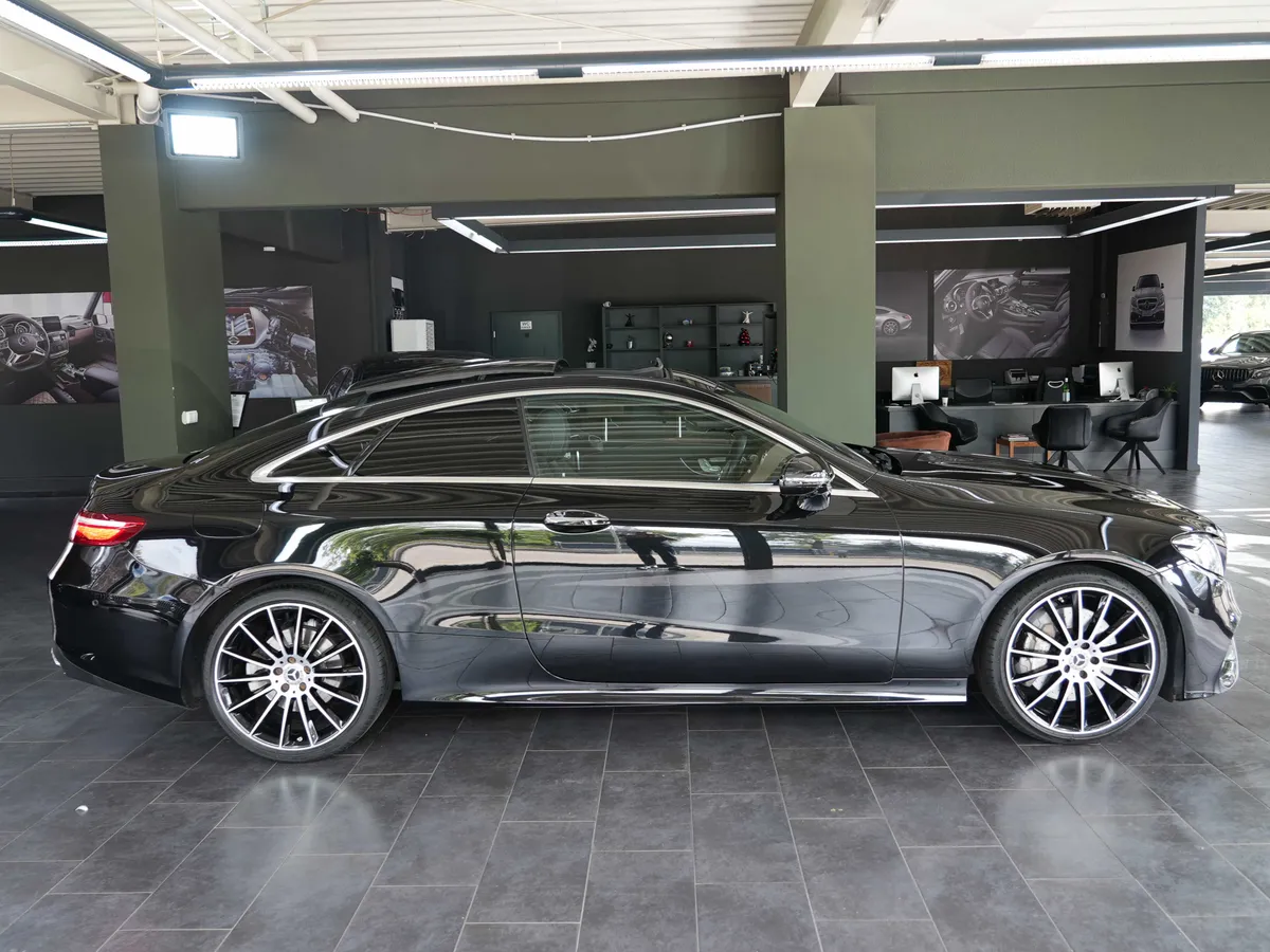 Mercedes-Benz E 400 d Coupé 4Matic AMG Line - Image 28