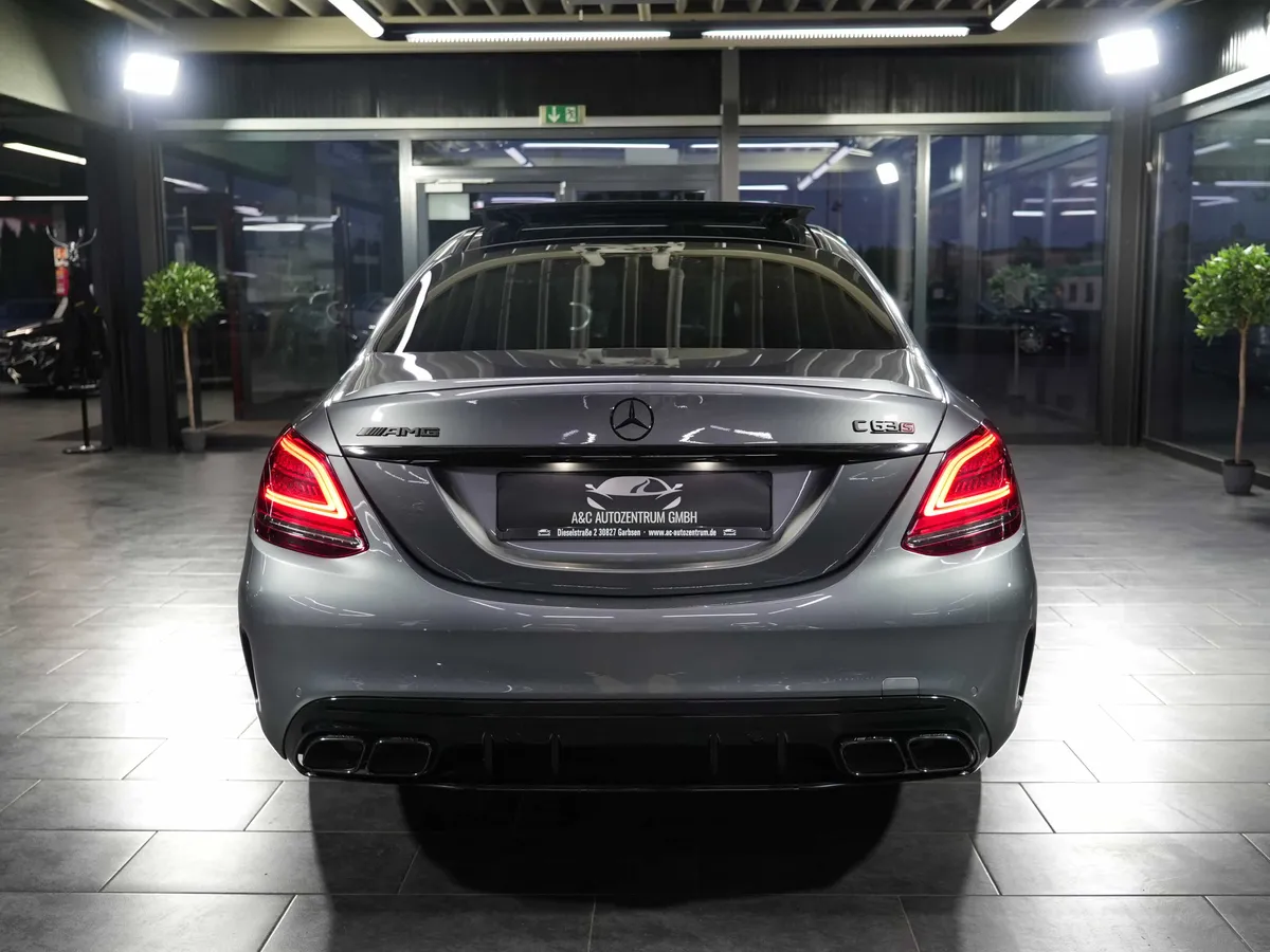 Mercedes-Benz C 63 S AMG - Image 4