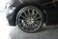 Mercedes-Benz E 450 Coupé 4Matic AMG Line - Image 9