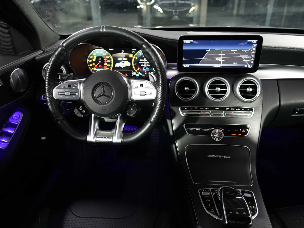 Mercedes-Benz C 63 S AMG - Image 21