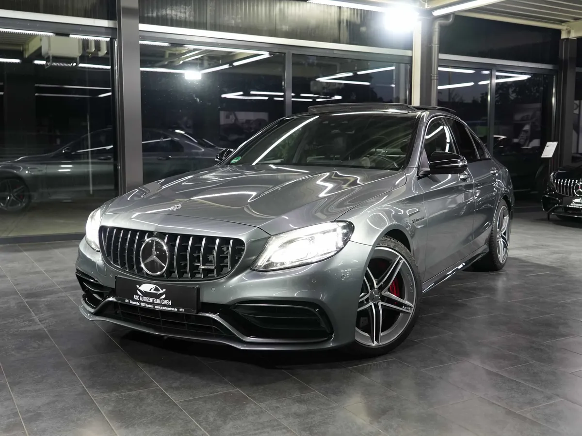 Mercedes-Benz C 63 S AMG - Image 29