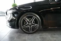 Mercedes-Benz A 200 Limousine AMG Line - Image 9