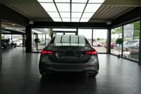 Mercedes-Benz A 200 Limousine AMG Line - Image 4