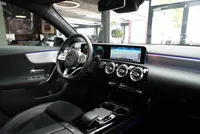 Mercedes-Benz A 200 Limousine AMG Line - Image 15