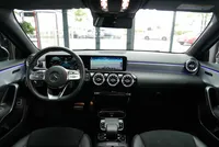 Mercedes-Benz A 200 Limousine AMG Line - Image 16