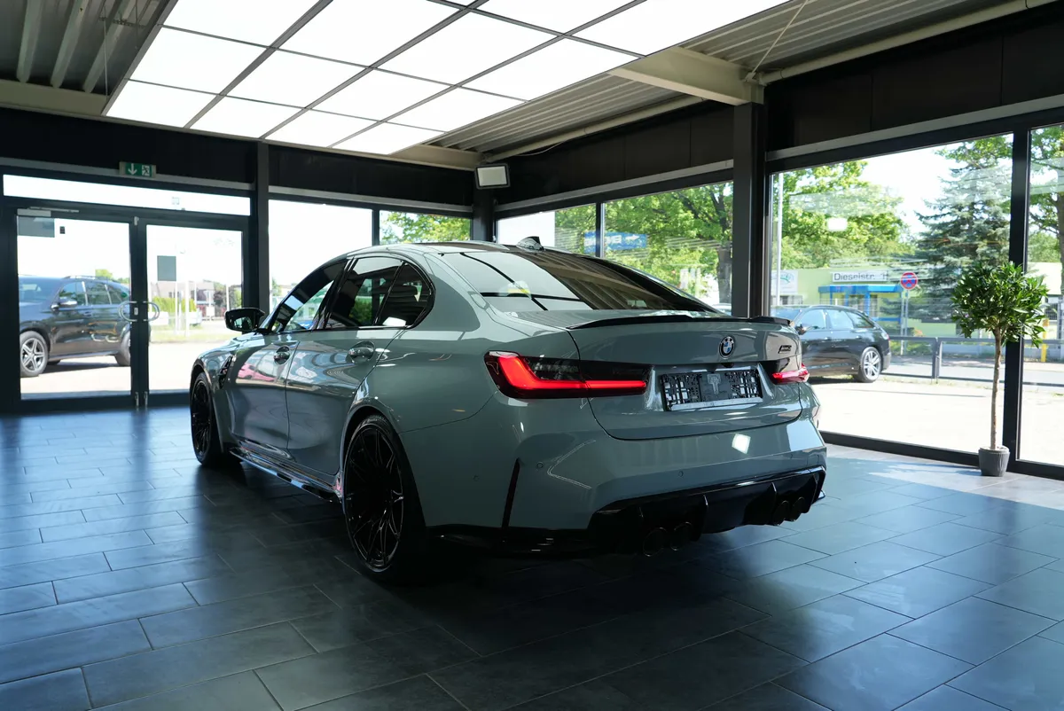 BMW M3 Competition Limousine Brooklyn Grau - Image 3
