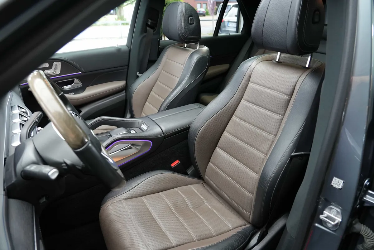 Mercedes-Benz GLE 400d 4Matic AMG Line - Image 13