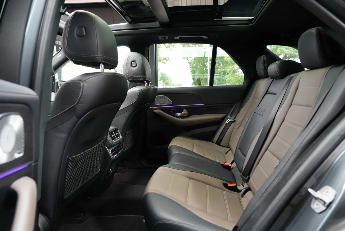 Mercedes-Benz GLE 400d 4Matic AMG Line - Image 14