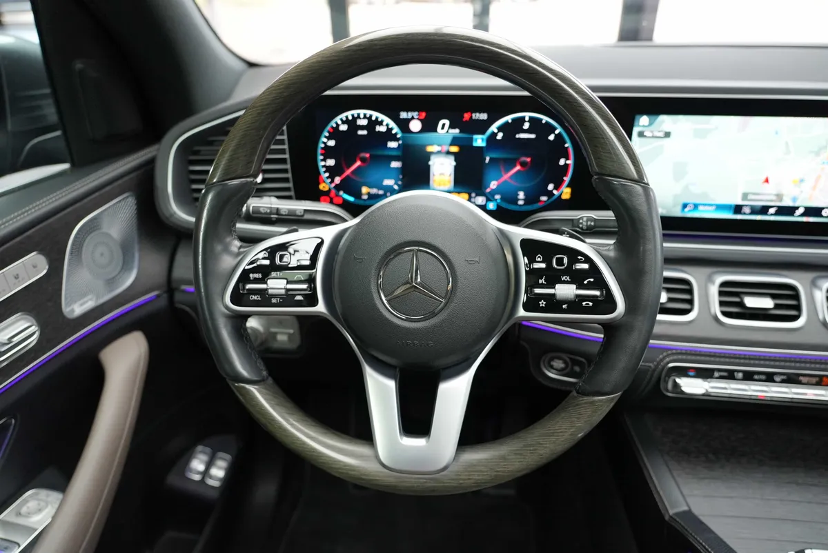 Mercedes-Benz GLE 400d 4Matic AMG Line - Image 21
