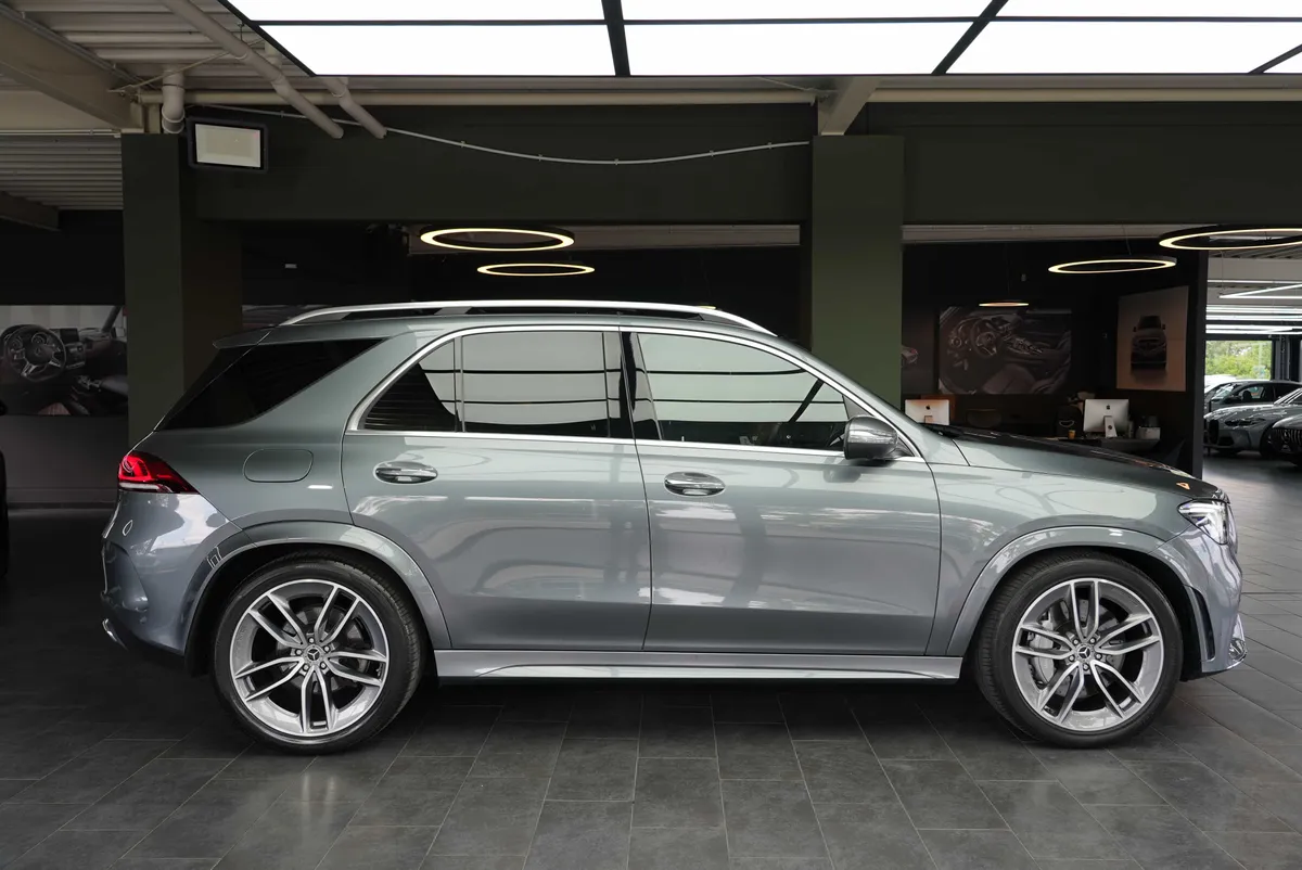Mercedes-Benz GLE 400d 4Matic AMG Line - Image 30