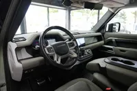 Land Rover Defender P400 AWD X-Dynamic HSE - Image 11