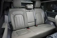 Land Rover Defender P400 AWD X-Dynamic HSE - Image 19