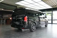 Mercedes-Benz V 300d AMG Line - Image 8