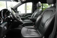 Mercedes-Benz V 300d AMG Line - Image 14