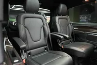 Mercedes-Benz V 300d AMG Line - Image 20