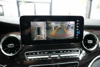 Mercedes-Benz V 300d AMG Line - Image 27