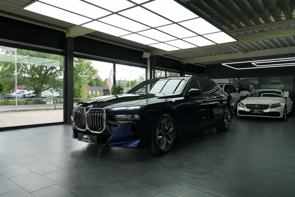 BMW 750e xDrive M Sport