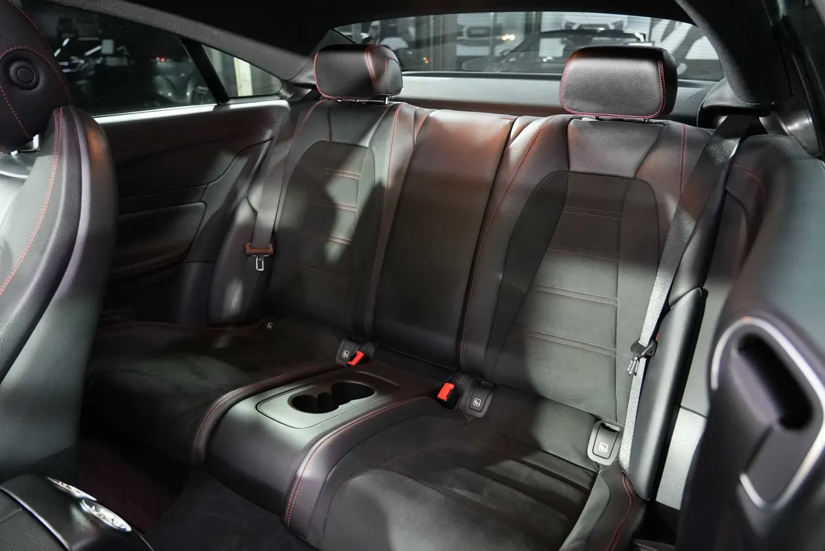 Mercedes-Benz E 53 AMG 4Matic Coupé - Image 13