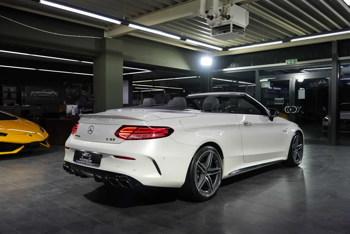 Mercedes-Benz C 63 AMG Cabrio - Image 6