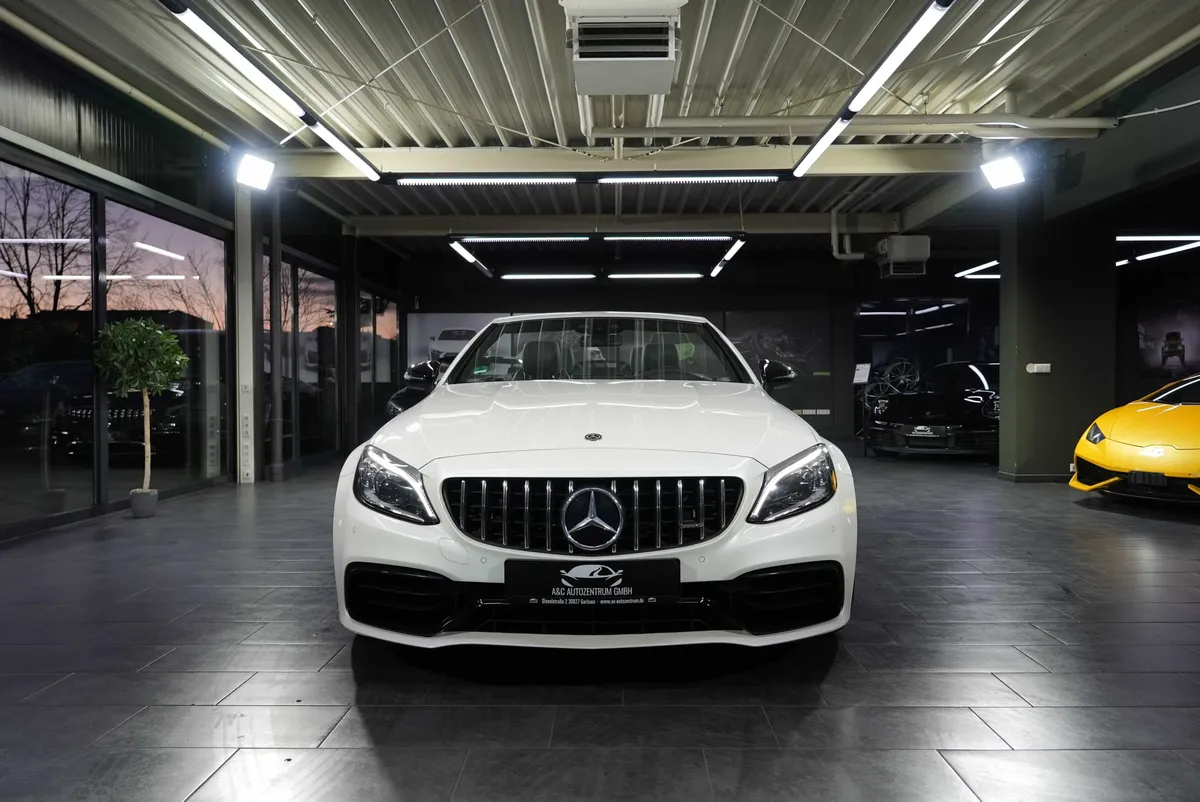 Mercedes-Benz C 63 AMG Cabrio - Image 8