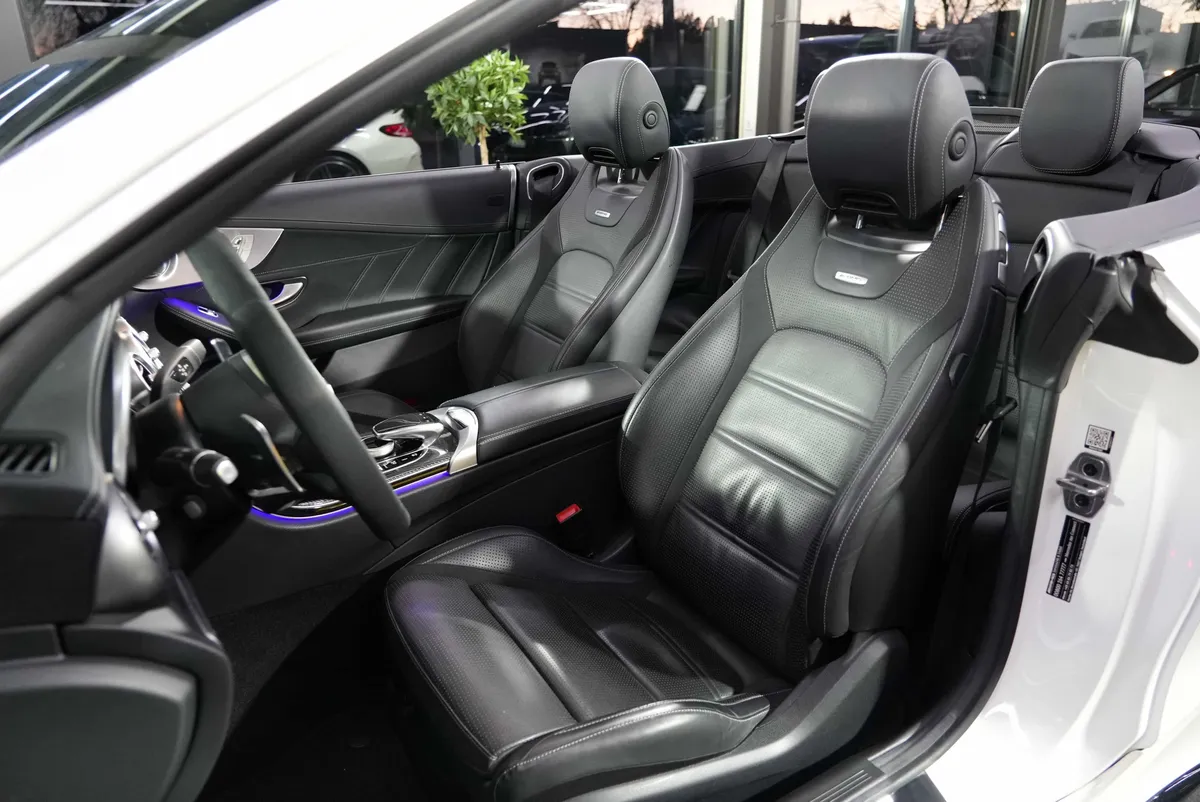 Mercedes-Benz C 63 AMG Cabrio - Image 12
