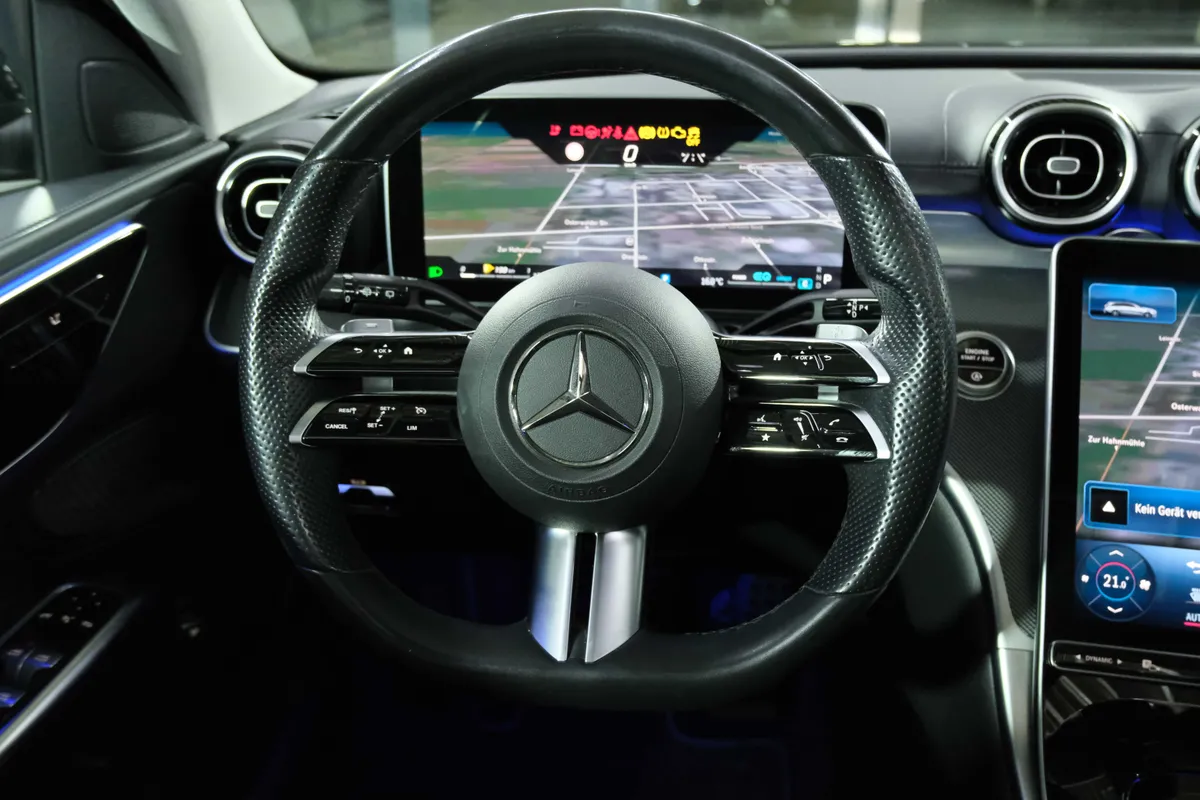 Mercedes-Benz C 220d T-Modell AMG Line - Image 10
