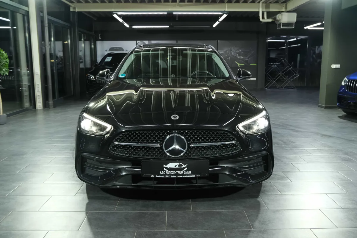 Mercedes-Benz C 220d T-Modell AMG Line - Image 3