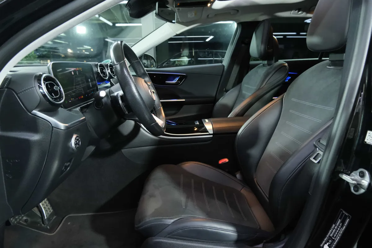 Mercedes-Benz C 220d T-Modell AMG Line - Image 20