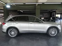 Mercedes-Benz GLC 200 4Matic AMG Line - Image 11