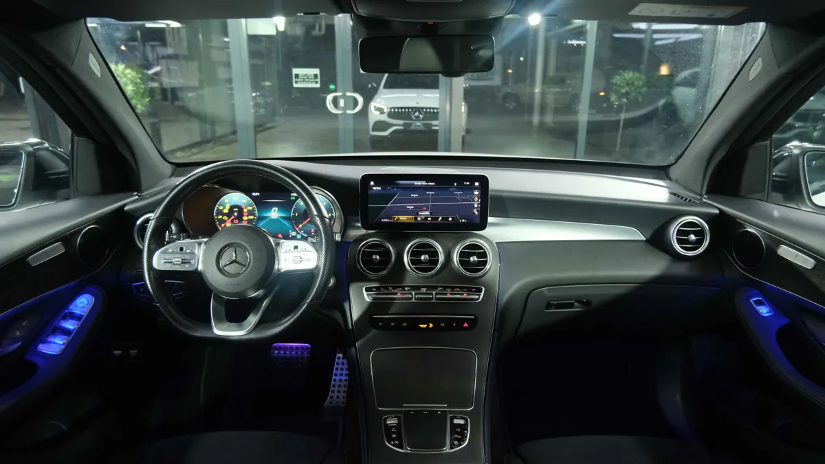 Mercedes-Benz GLC 400d 4Matic AMG Line - Image 6