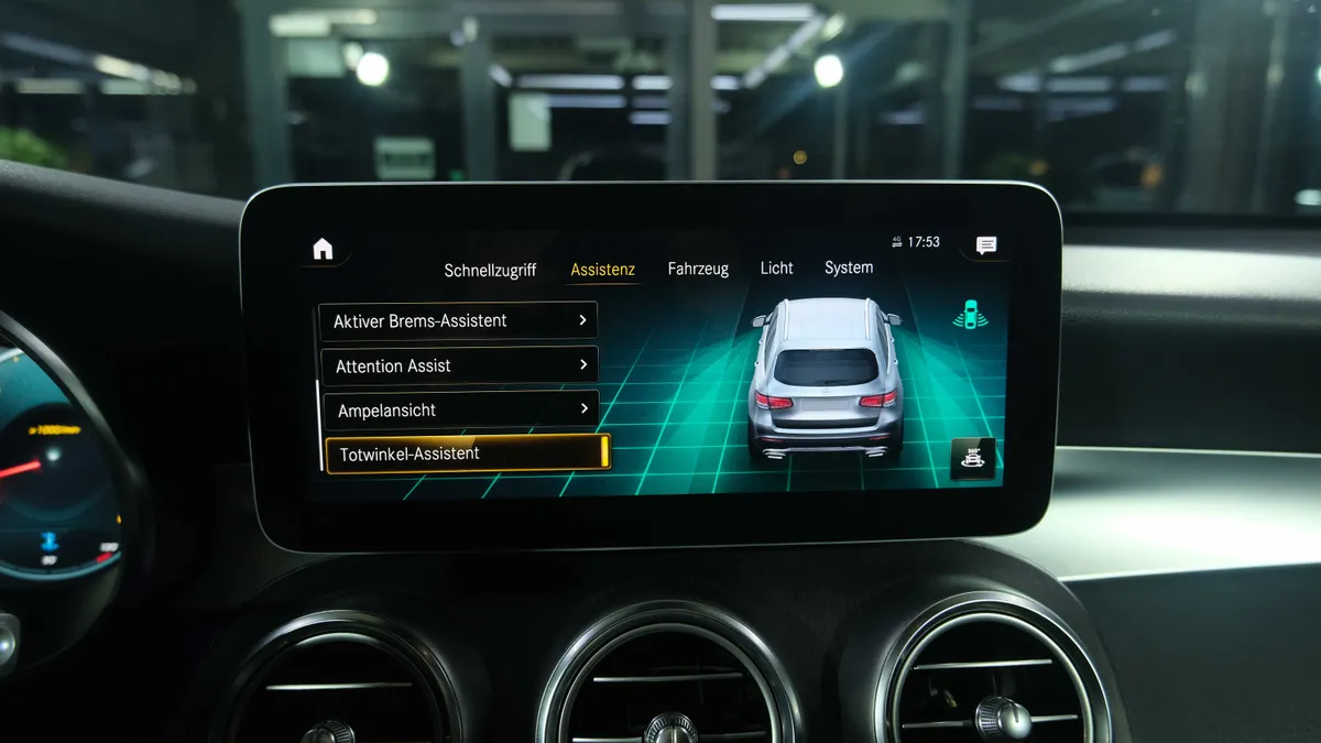 Mercedes-Benz GLC 400d 4Matic AMG Line - Image 11