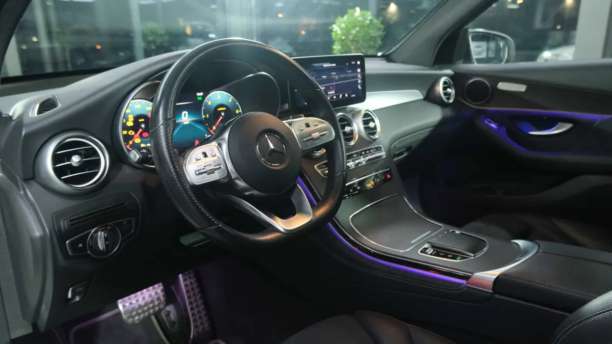 Mercedes-Benz GLC 400d 4Matic AMG Line - Image 21