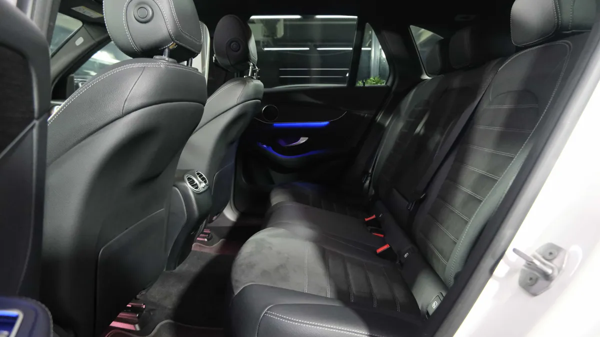 Mercedes-Benz GLC 400d 4Matic AMG Line - Image 22