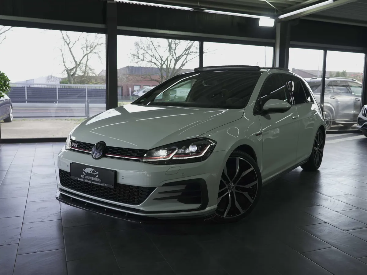 Volkswagen Golf VII GTI Facelift - Image 7