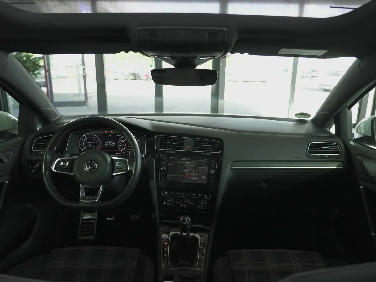 Volkswagen Golf VII GTI Facelift - Image 17