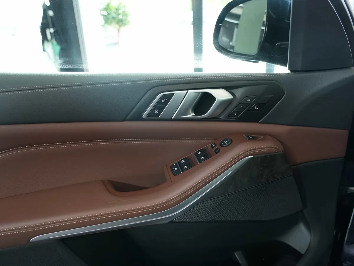 BMW X5 40d xDrive M Sport - Image 11