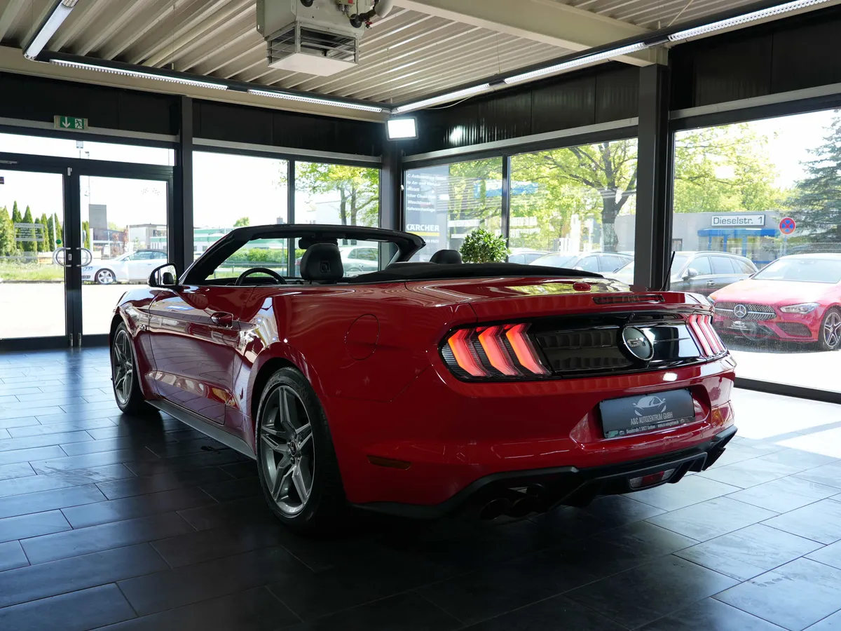 Ford Mustang 5.0 GT Cabrio - Image 4