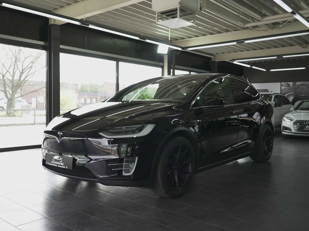 Tesla Model X Long Range Maximale Reichweite - Image 1